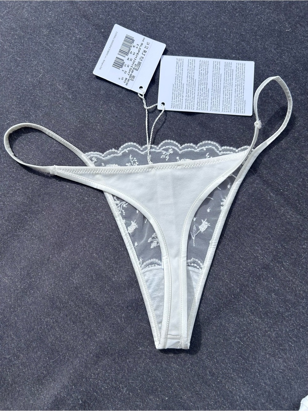 La Perla Ivory Embroidered Lace Thong NWT Beautiful and elegant - Picture 5 of 5